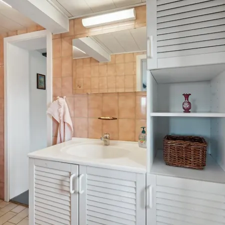 Vakantiehuis Ruime Vakantiewoning Dicht Bij Natuurbelevenissen *