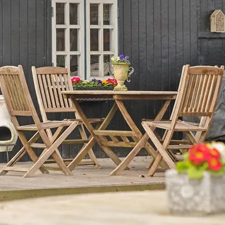 Vakantiehuis Ruime Vakantiewoning Dicht Bij Natuurbelevenissen *