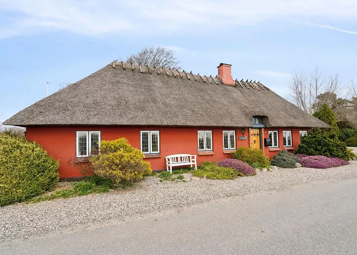 Spacious Near Nature Experiences