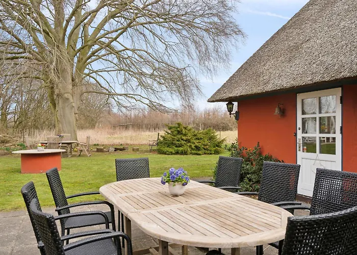 Dom wakacyjny Spacious Near Nature Experiences